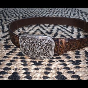ARIAT WOMEN'S TOOLED LEATHER BELT